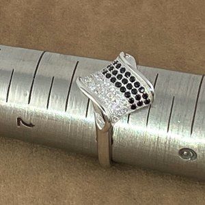 Parrty Time 1/3CT Black Sapphire & 1/3CT CZ's Pave Set in 925 Silver Ring Size 8